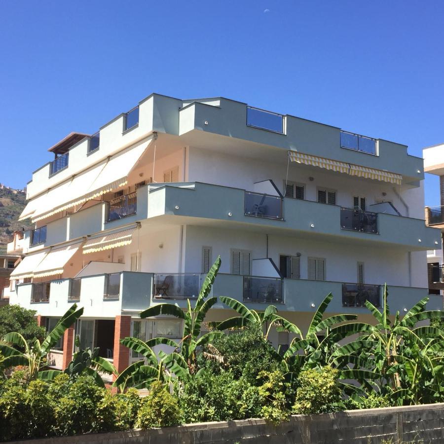 Le Zagare Apartments SantʼAlessio Siculo Exteriér fotografie