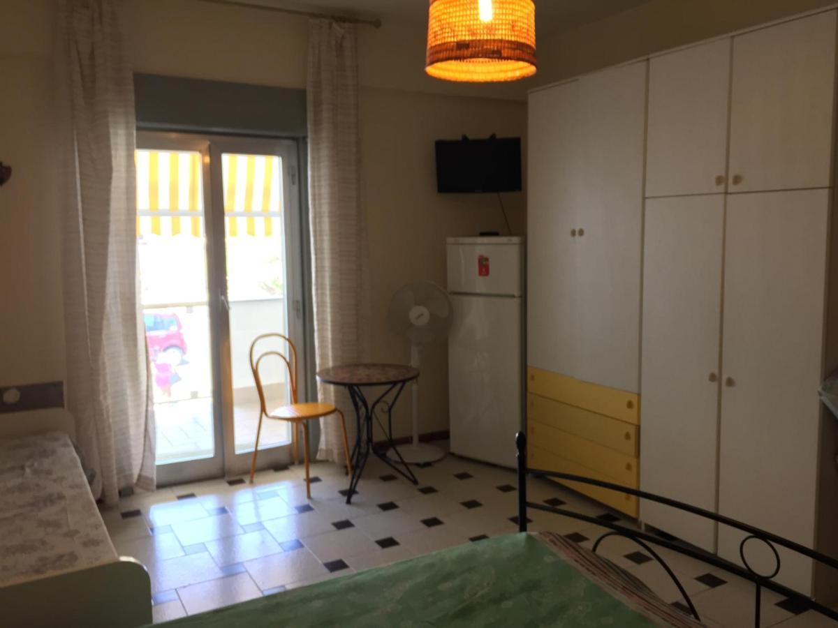 Le Zagare Apartments SantʼAlessio Siculo Exteriér fotografie