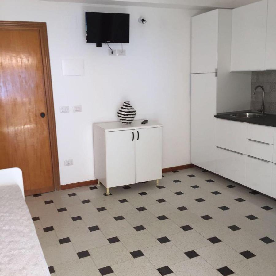 Le Zagare Apartments SantʼAlessio Siculo Exteriér fotografie